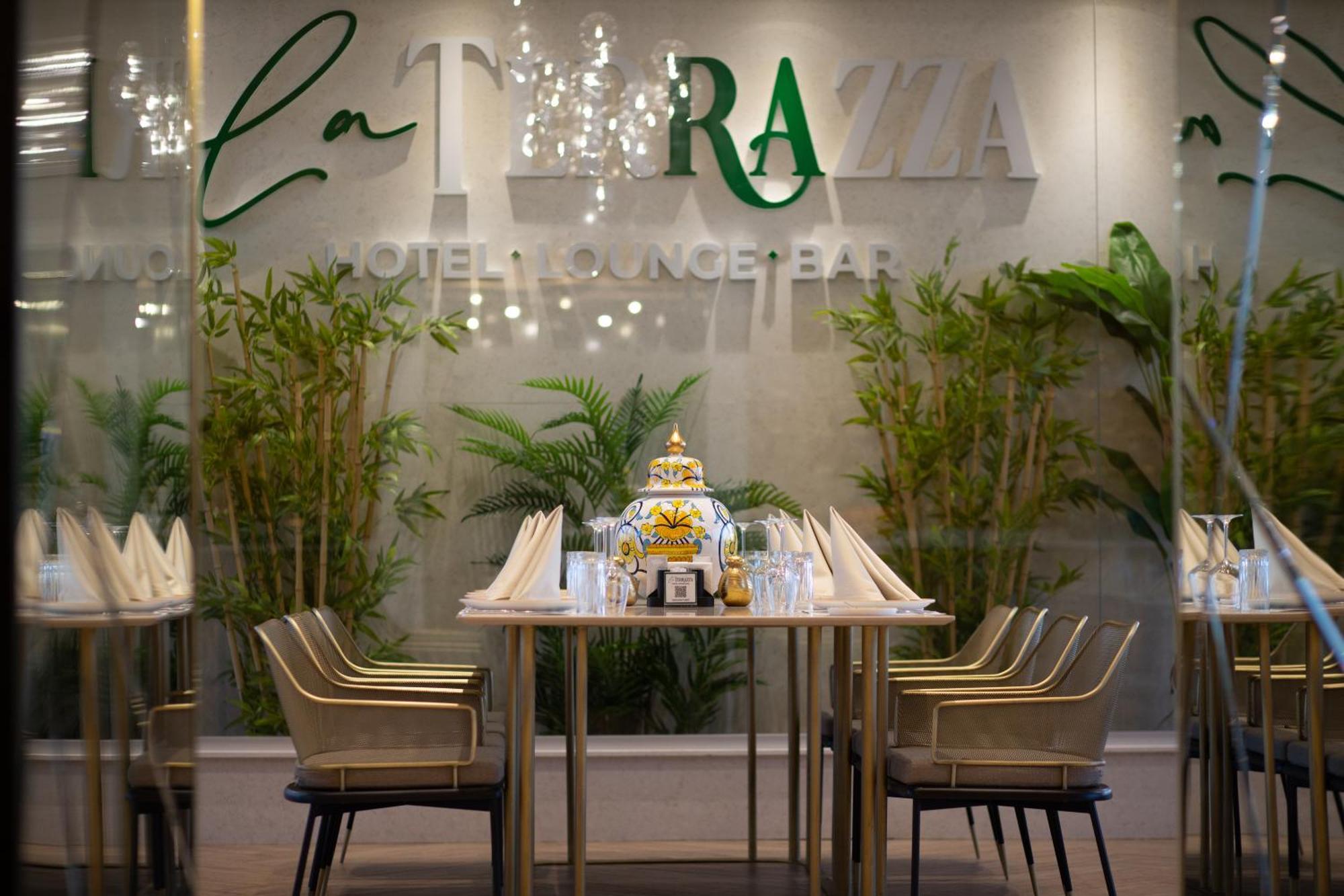 La Terrazza Hotel Фамагуста Экстерьер фото