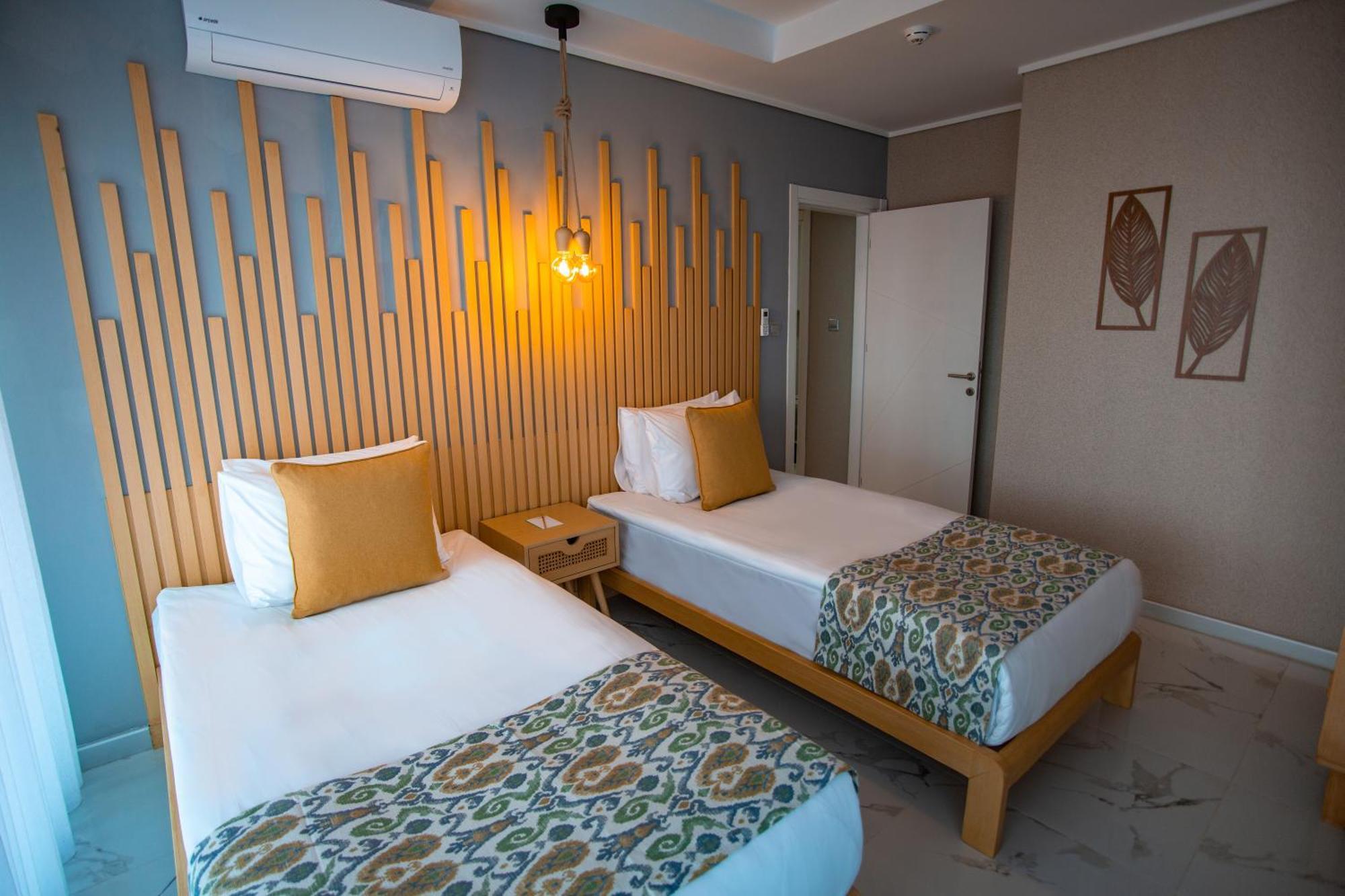 La Terrazza Hotel Фамагуста Экстерьер фото