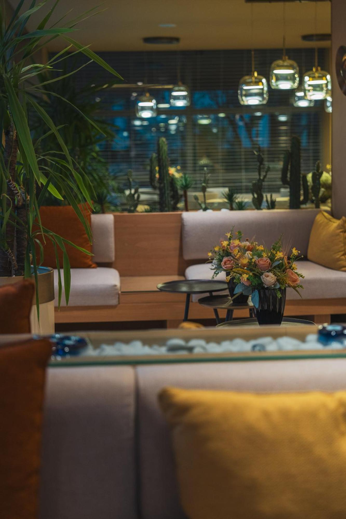 La Terrazza Hotel Фамагуста Экстерьер фото